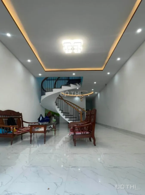 Bán nhà Hòa Xuân mặt tiền Quách Thị Trang 5,x tỷ, 107m², đường 7,5m, oto đổ cửa, sổ đỏ trao tay.