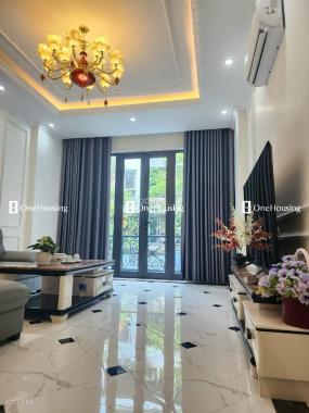 Bán Phố Mỹ Đình, Từ Liêm: 60m2. 4m.  NGÃ 3 - OTO TẢI - K.DOANH. 10 tỷ