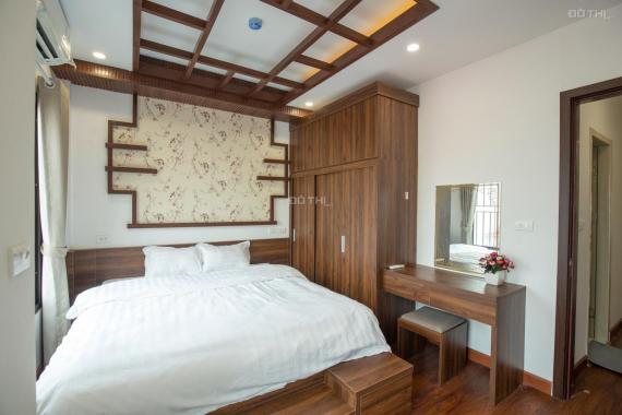 Chính chủ cho thuê căn hộ 1 ngủ phố Linh Lang dịch vụ tiện nghi, nội thất mới