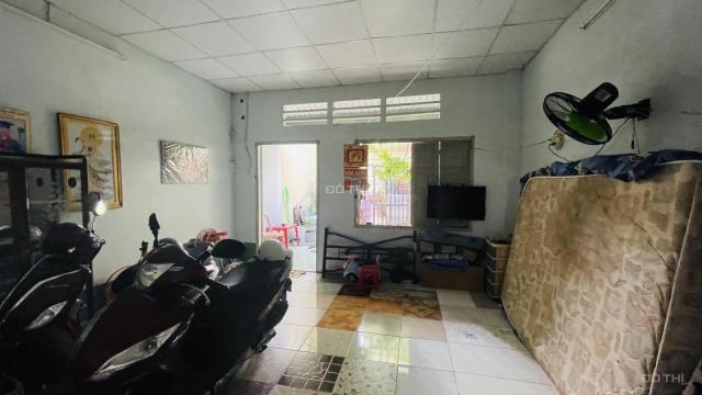 Bán gấp nhà 100m2, cách mặt tiền Nguyễn Duy Trinh có 20m, Bình Trưng Tây, Quận 2. Chỉ 6,8 tỷ còn TL