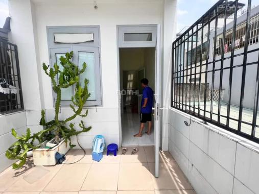 Bán nhà sổ hồng riêng tại trung tâm phường 11, Gò Vấp đúc một trệt, một lầu