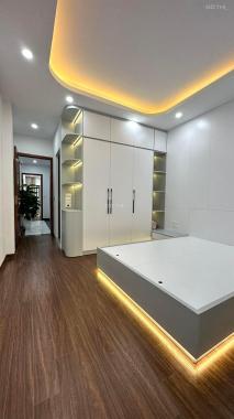 Sở hữu ngay nhà đẹp ngõ Thanh Nhàn, giá 7.5 tỷ, 40m2x5T, ở luôn ẢNH THẬT