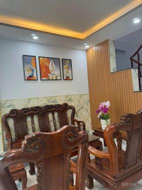 Nhà phố đẹp, sổ hồng riêng đường Hà Huy Giáp, phường Thạnh Lộc, Quận 12, tp. HCM