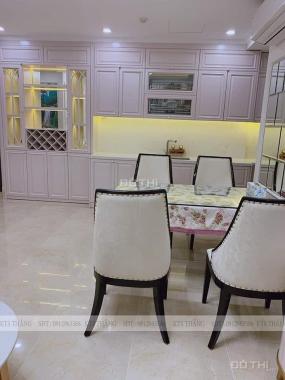 Cho thuê căn hộ chung cư D'Capitale Trần Duy Hưng 72m2, 2 ngủ, 2 wc, full đồ ,giá 17.5Tr.0918682528
