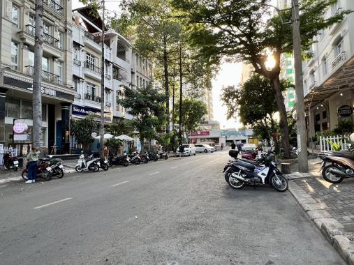 Sở hữu nhà phố khu Phú Mỹ Hưng đường lớn mé Sky Garden có giá thuê tốt