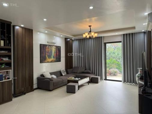 Bán nhà Tổng Cục 5 Tân Triều, dt: 100m2, giá: 18.4 tỷ, mt: 5.2m, 5 tầng, có vỉa hè, 3 ô tô tránh