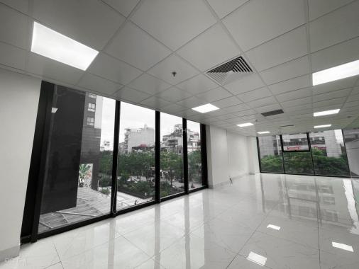 Cho thuê văn phòng 130 m2 tại tòa Five Star Kim Giang, Giá siêu tốt