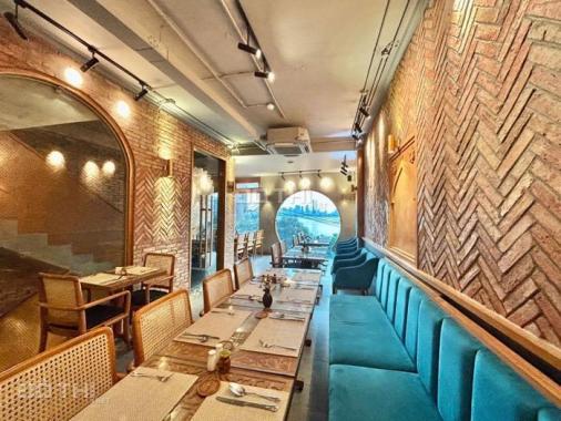 Trái tim phố Xuân Diệu, tuyệt phẩm mặt tiền rộng, view thẳng nơi đẹp nhất Hồ Tây, giá chỉ 70 tỷ