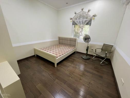 Cho thuê biệt thự mới, đẹp Nam thiên ngay trường Đinh Thiện Lý, Quận 7