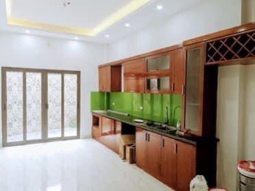 BÁN NHÀ PHỐ  8/3  QUỲNH MAI QUẬN  HAI BÀ TRƯNG – Ô TÔ ĐỖ CỬA 80M2-5T-12.2 TỶ