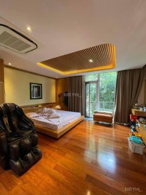 Bán Biệt Thự Bán đảo Linh Đàm dtich 251m2 -  4 tầng - mặt tiền 13m