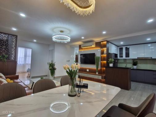 Cho thuê căn hộ Duplex Star Hill (2 tầng) Phú Mỹ Hưng 133m2, 3PN