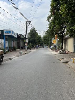 Cho thuê mặt bằng kho và văn phòng , đã ngăn các phòng 200m2 , gần aeon mall