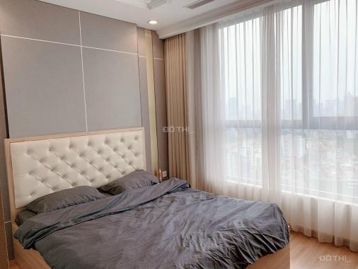 Bán căn hộ chung cư Vinhomes Nguyễn Chí Thanh, 80m2, 2PN, sổ đỏ lâu dài. LH 0987391311