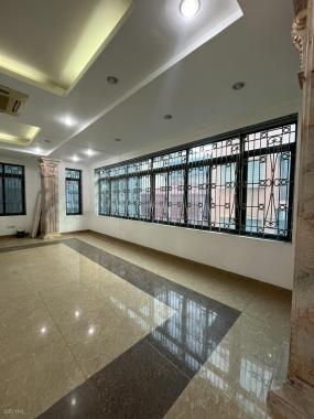 Cho thuê văn phòng 150 m2- đã ngăn phòng, tại Nguyễn Trãi- Triều Khúc