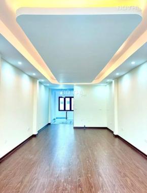 Bán nhà Nguyễn chí thanh, Gara ô tô, 65m2 x 7 Tầng, thang máy, Nhỉnh 17 Tỷ