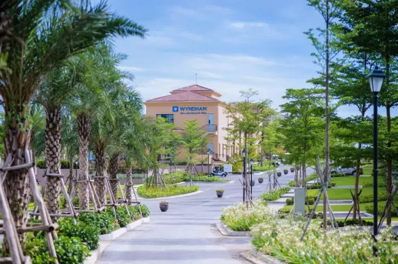 Bán biệt thự Wyndham Sky Lake Resort & Villas, chuẩn 5 sao của Mỹ.