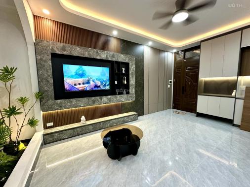 CHÍNH CHỦ TÔI, CẦN BÁN NHÀ 39M² 5 TẦNG 3 NGỦ ĐẦY ĐỦ CÔNG NĂNG,  Tôn Thất TÙNG