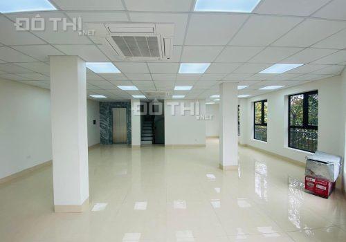 Cho thuê văn phòng 110m2, sàn thông đẹp, thoáng sáng gần Phố Phùng Hưng