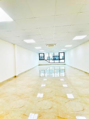 Bán tòa văn phòng, 110m2 x 8 tầng, 2 mặt thoáng trước sau tại đường Nguyễn Cơ Thạch.