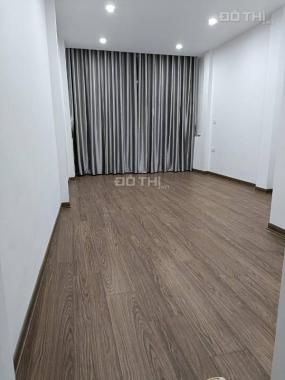 Nhà đẹp long lanh ngõ Giải Phóng, giá 28 tỷ, hơn 70m2x8T, KD lớn