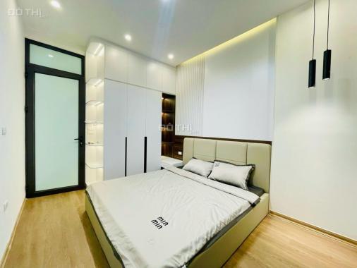 Bán nhà Khương Mai-Hoàng Văn Thái, 38m2, mặt phố VIP kinh doanh, có vỉa hè. Giá thỏa thuận