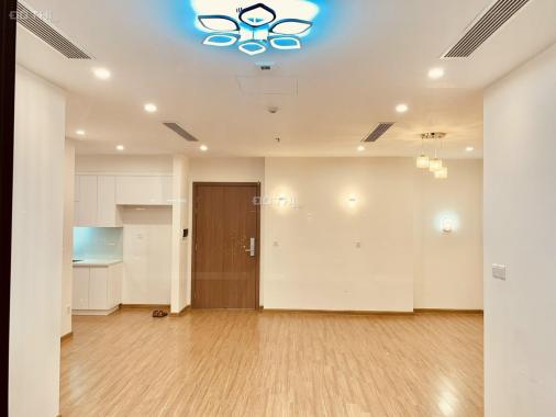 Bán căn hộ 3 phòng ngủ Vinhomes Skylake, căn 01.S1, các phòng view trọn hồ, tầng trung đẹp