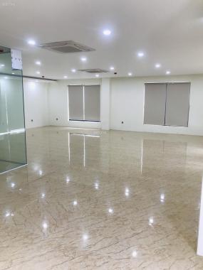 Cho thuê sàn văn phòng 120 m2/tầng, mặt tiền 12m, sàn thông đẹp