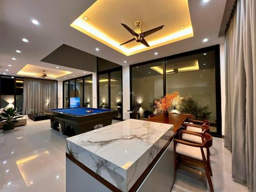 ⭐️⭐️⭐️Bán Villa 350m2 có hồ bơi, sát Phạm Văn Đồng, cách biển 900m, đang cho thuê 35tr/tháng