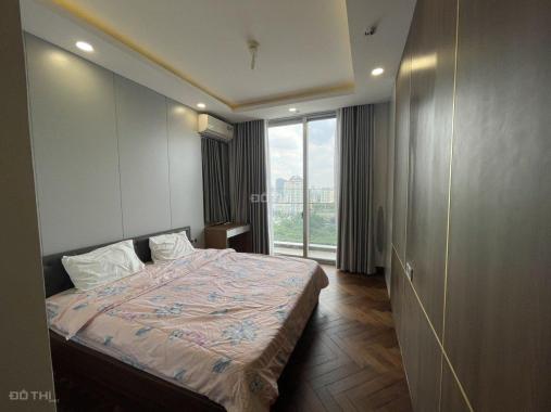 Cho thuê căn penthouse Midtown 250m2, 4PN, full nội thất new 100%