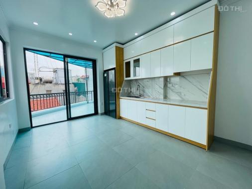 Bán nhà 104 Nguyễn An Ninh, 36m2 x 6T, kinh doanh tốt, thoáng đẹp ở ngay. Giá 7,5 tỷ