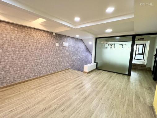 Cho thuê shop Hưng Vượng MT Lê Văn Thiêm 140m2, trệt + lửng