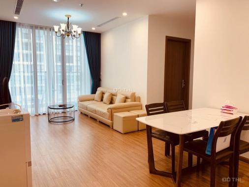 Cho thuê căn hộ 3 phòng ngủ Vinhomes Skylake, tòa S2, tầng 25, view hồ, giao nhà luôn