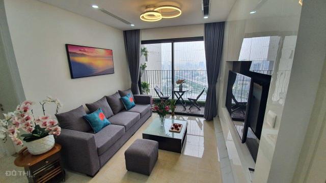 Bán căn hộ chung cư Vinhomes D'Capitale.Căn hộ 72M 2PN. BC View Hồ & CV. Giá 5.9. LH: 0936031229