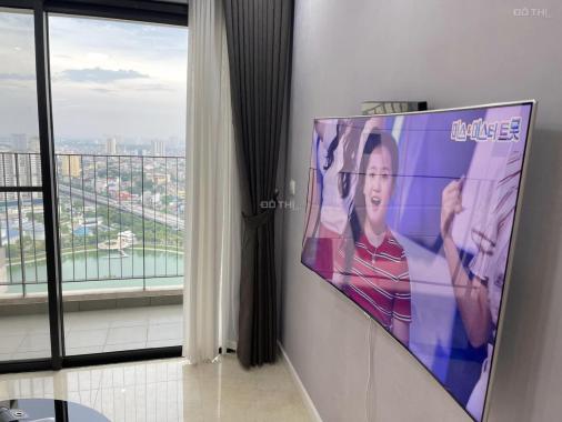 Bán căn góc 2PN 82m2 tòa C6 - TTTM Vinhomes D'Capitale. BC hướng Đông Nam view Hồ. Giá 6.2 tỷ