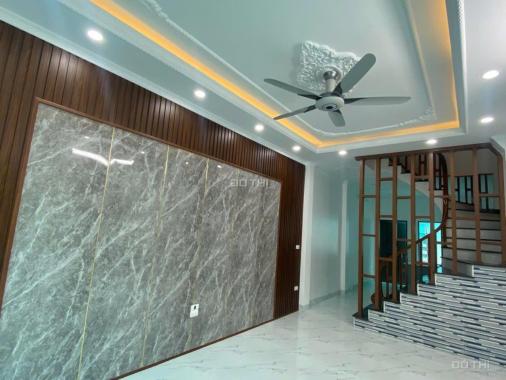 Bán nhà gần 60m2 Ngõ 1 Đại Đồng Đông Mỹ Thanh Trì, 100m ra đường trục xe buýt Đông Mỹ, Bán 5 tỷ