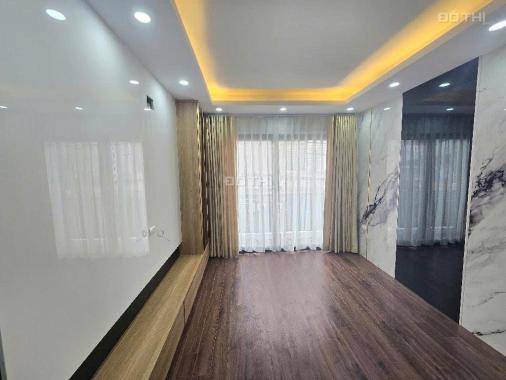 BÁN NHÀ NGÕ 143 NGUYỄN CHÍNH, NHÀ MỚI LUNG LINH, THANG MÁY XỊN XÒ 52M2, 12,8 TỶ