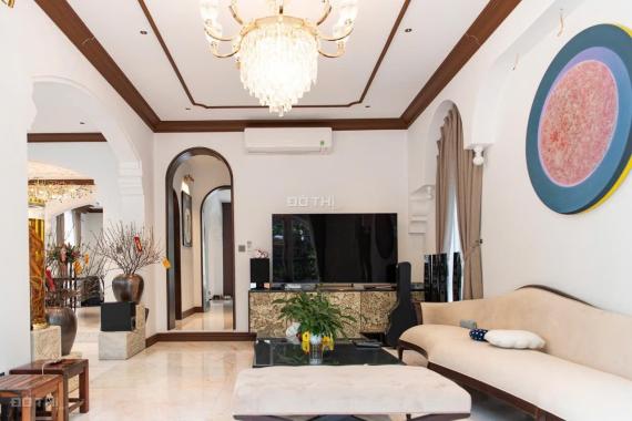 Bán Villa BIỆT THỰ SÀI GÒN SIÊU VIP ĐẸP NHẤT khu Thảo Điền Q2