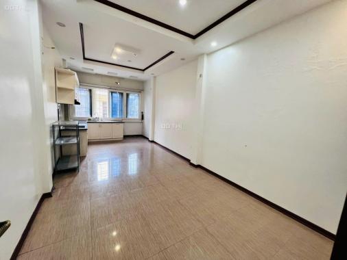 Bán nhà Kim Mã, Ba Đình - 36m2, 6 tầng, giá 11.6 tỷ - ngõ thông ô tô tránh, kinh doanh