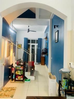 Bán nhà dân xây 36m2 tổ 13 Phúc Lợi, Long Biên