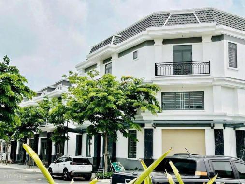 Bán nhà mặt phố giá siêu hấp dẫn dự án Richland residence DT 98m2 tp Bến Cát tỉnh Bình Dương