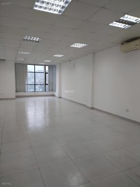 Cho thuê văn phòng Vạn Phúc, dt 70 m2/tầng, sàn thông