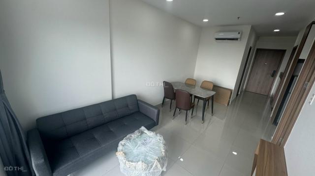 Bán căn hộ Minh Quốc Plaza, 64m2 2PN 2WC chỉ 2.1 tỷ. ngay đường Mỹ phước tân vạn.