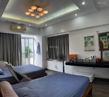 Bán căn hộ Garden Court, PMH, Q7. DT 146m2, 3PN, 2WC giá 12 tỷ