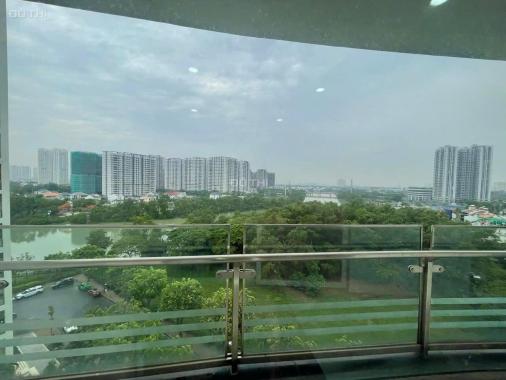 Bán Gấp giá rẻ căn hộ Riverpark Residence, lầu cao, view công viên