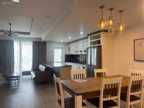 Bán Gấp giá rẻ căn hộ Riverpark Residence, lầu cao, view công viên