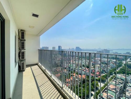 Bán căn 3PN view hồ chung cư Kosmo Tây Hồ 118m full NT. LH 0916820165