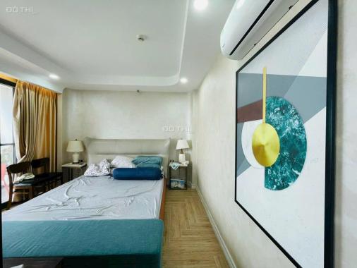 Bán gấp căn hộ Nam Phúc 122m2, nhà đẹp, view công viên Nam viên 2ha