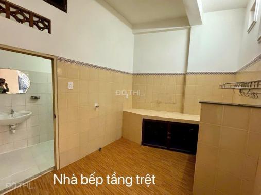 BÁN NHÀ HẺM Ô TÔ TRÁNH, Thành Thái - Quận 10- 3 tầng- mặt tiền 5,5m- Nhỉnh 8 tỷ