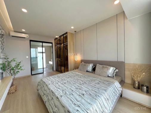 Bán gấp căn hộ Tophouse Garden Court 2, 118m2, 2 mặt view PMH cực đẹp